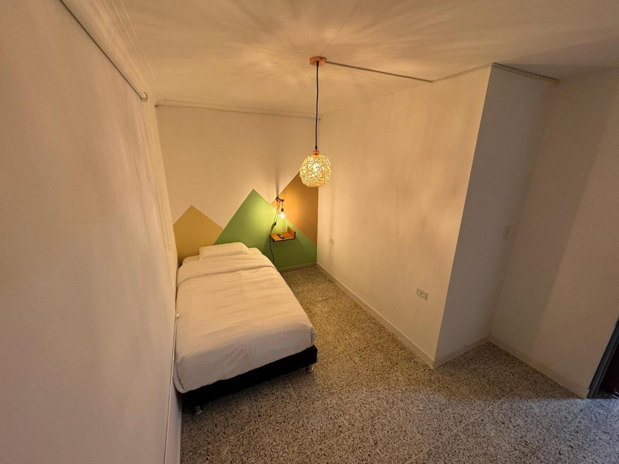 Rustik House Hotel Medellin Bagian luar foto
